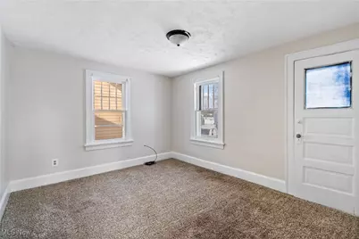 1824 Root Avenue NE, Canton, OH 44705 - Photo 13