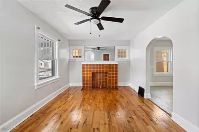 1824 Root Avenue NE, Canton, OH 44705 - Photo 3