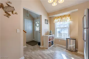 1617 NE Southpointe Circle NE, Canton, OH 44714 - Photo 5