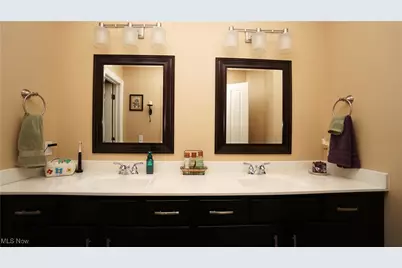 1405 Hidden Lake Boulevard, Akron, OH 44312 - Photo 47