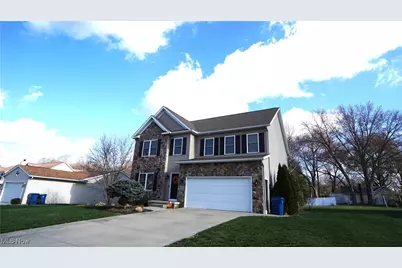 1405 Hidden Lake Boulevard, Akron, OH 44312 - Photo 3