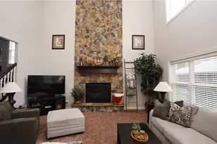 1405 Hidden Lake Blvd, Akron, OH 44312 - Photo 9