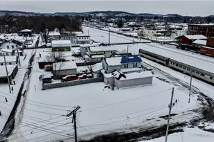 318 Bank St, Dennison, OH 44621 - Photo 7