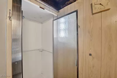 888 Beardsley Street, Akron, OH 44311 - Photo 41