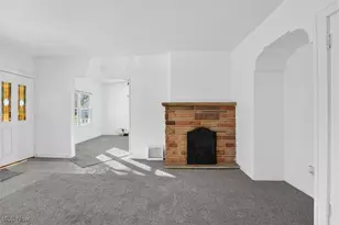 888 Beardsley St, Akron, OH 44311 - Photo 13