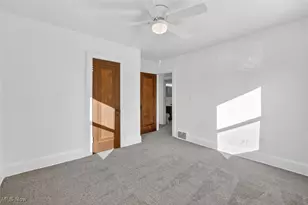 888 Beardsley St, Akron, OH 44311 - Photo 27