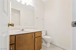 1134 W Maple St, North Canton, OH 44720 - Photo 9