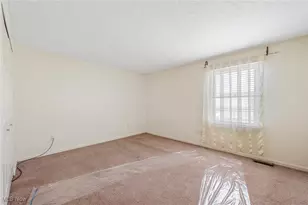 1134 W Maple St, North Canton, OH 44720 - Photo 11