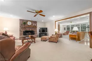 6860 Cliffside Dr, Vermilion, OH 44089 - Photo 17