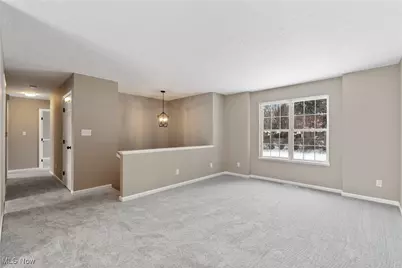 410 Columbine Avenue, Akron, OH 44312 - Photo 5