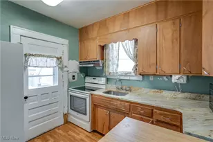 57 Waltz Dr, Barberton, OH 44203 - Photo 13