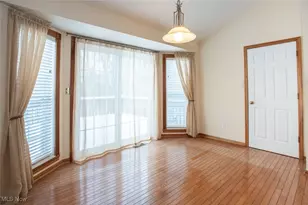 652 Marsh Way, Brunswick, OH 44212 - Photo 11