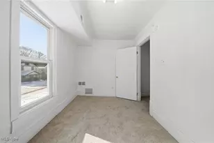 333 Lloyd St, Akron, OH 44301 - Photo 13