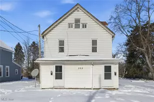 333 Lloyd St, Akron, OH 44301 - Photo 1