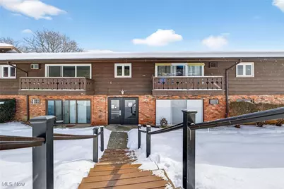 5721 Som Center Road #18, Solon, OH 44139 - Photo 1