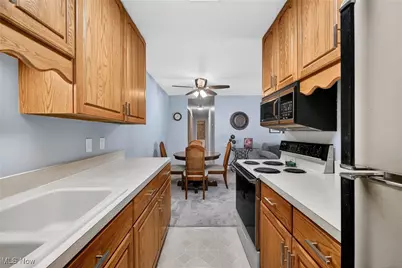 5721 Som Center Road #18, Solon, OH 44139 - Photo 21