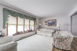 452 Brambleside Dr, Brunswick, OH 44212 - Photo 7