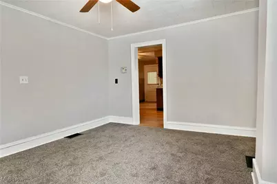 63 Linden Avenue, Niles, OH 44446 - Photo 7