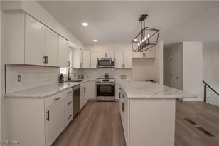 5796 Starview Dr, Clinton, OH 44216 - Photo 7