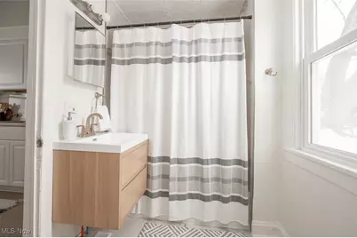 6210 Pear Avenue, Loveland, OH 44102 - Photo 15