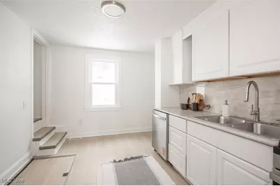 6210 Pear Avenue, Loveland, OH 44102 - Photo 11