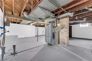 953 Whitby Rd, Cleveland Heights, OH 44112 - Photo 23