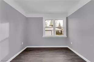 953 Whitby Rd, Cleveland Heights, OH 44112 - Photo 13