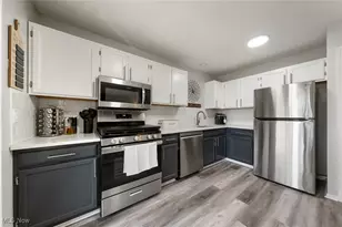 868 Tollis Pkwy, Grandview Heights, OH 44147 - Photo 11