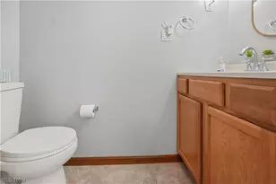 579 West St, Wadsworth, OH 44281 - Photo 13