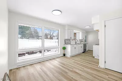 8736 Easy Street NW, Massillon, OH 44646 - Photo 11