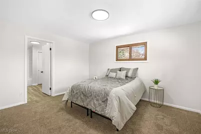 8736 Easy Street NW, Massillon, OH 44646 - Photo 13