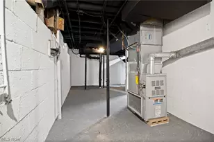 20214 Lanbury Ave, Warrensville Heights, OH 44122 - Photo 23