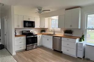 13301 Indian Hollow Rd, Grafton, OH 44044 - Photo 11