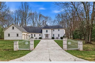 1887 Pearce Circle, Salem, OH 44460 - Photo 1