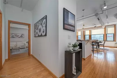 2077 E 4th Street #4E, Loveland, OH 44115 - Photo 29