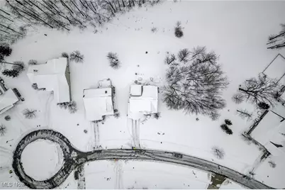 104 Bentwood Drive, Chardon, OH 44024 - Photo 43