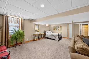 104 Bentwood Dr, Chardon, OH 44024 - Photo 41