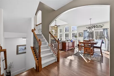 104 Bentwood Drive, Chardon, OH 44024 - Photo 5