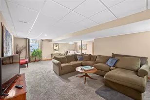 104 Bentwood Dr, Chardon, OH 44024 - Photo 39