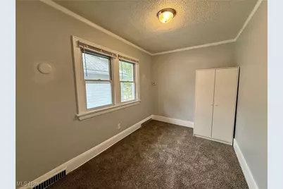 810 Thayer Street #4, Akron, OH 44310 - Photo 9