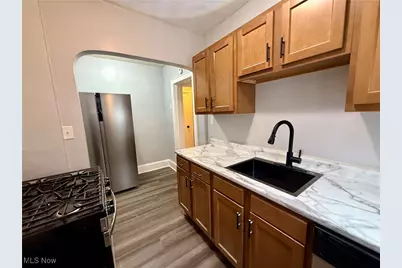 810 Thayer Street #4, Akron, OH 44310 - Photo 5