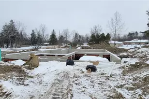 7824 Harley Hills Dr, North Royalton, OH 44133 - Photo 17