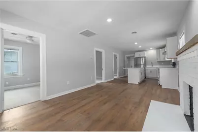 218 Roxboro Road, Vermilion, OH 44089 - Photo 13