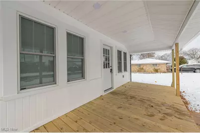 218 Roxboro Road, Vermilion, OH 44089 - Photo 7