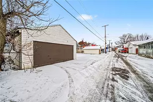 1629 E 47th St, Ashtabula, OH 44004 - Photo 7