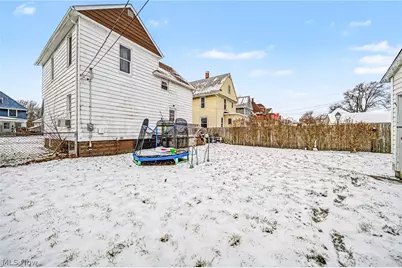 1629 E 47th Street, Ashtabula, OH 44004 - Photo 5