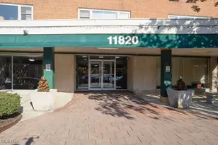 11820 Edgewater Dr, Oakwood, OH 44107 - Photo 1