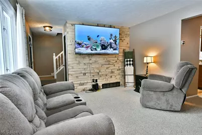 4251 Wayne Road, Mantua, OH 44255 - Photo 5