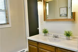 4251 Wayne Rd, Mantua, OH 44255 - Photo 21