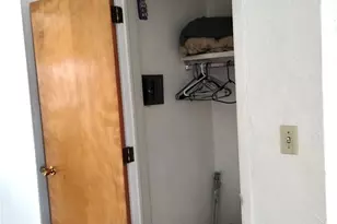 346 E 8th St, East Liverpool, OH 43920 - Photo 15